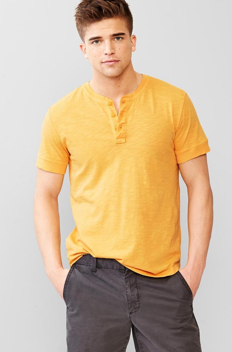  Lived-in solid henley t-shirt