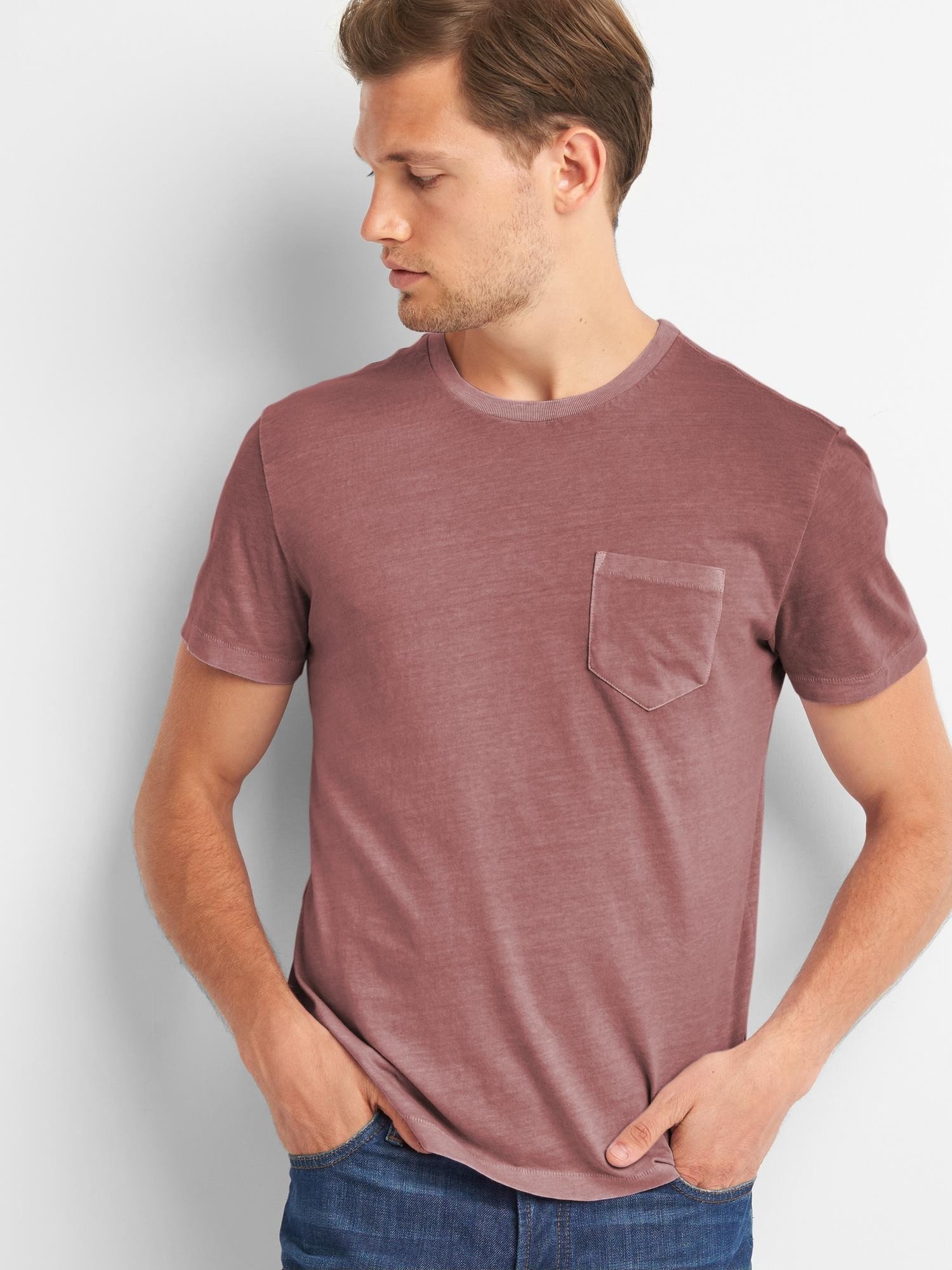 Saf Pamuklu Cepli Sıfır Yaka T-Shirt product image
