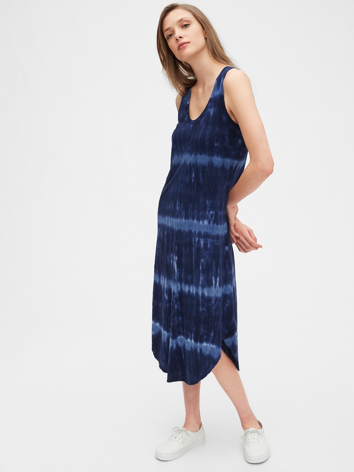 Batik Desenli Midi Elbise product image