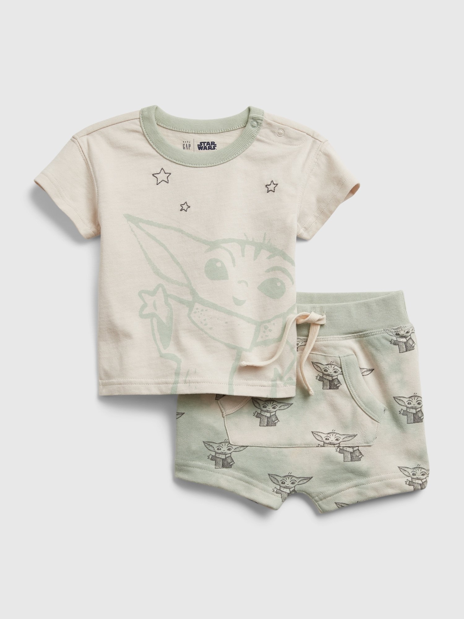 Star Wars™ Desenli Pijama Takımı product image