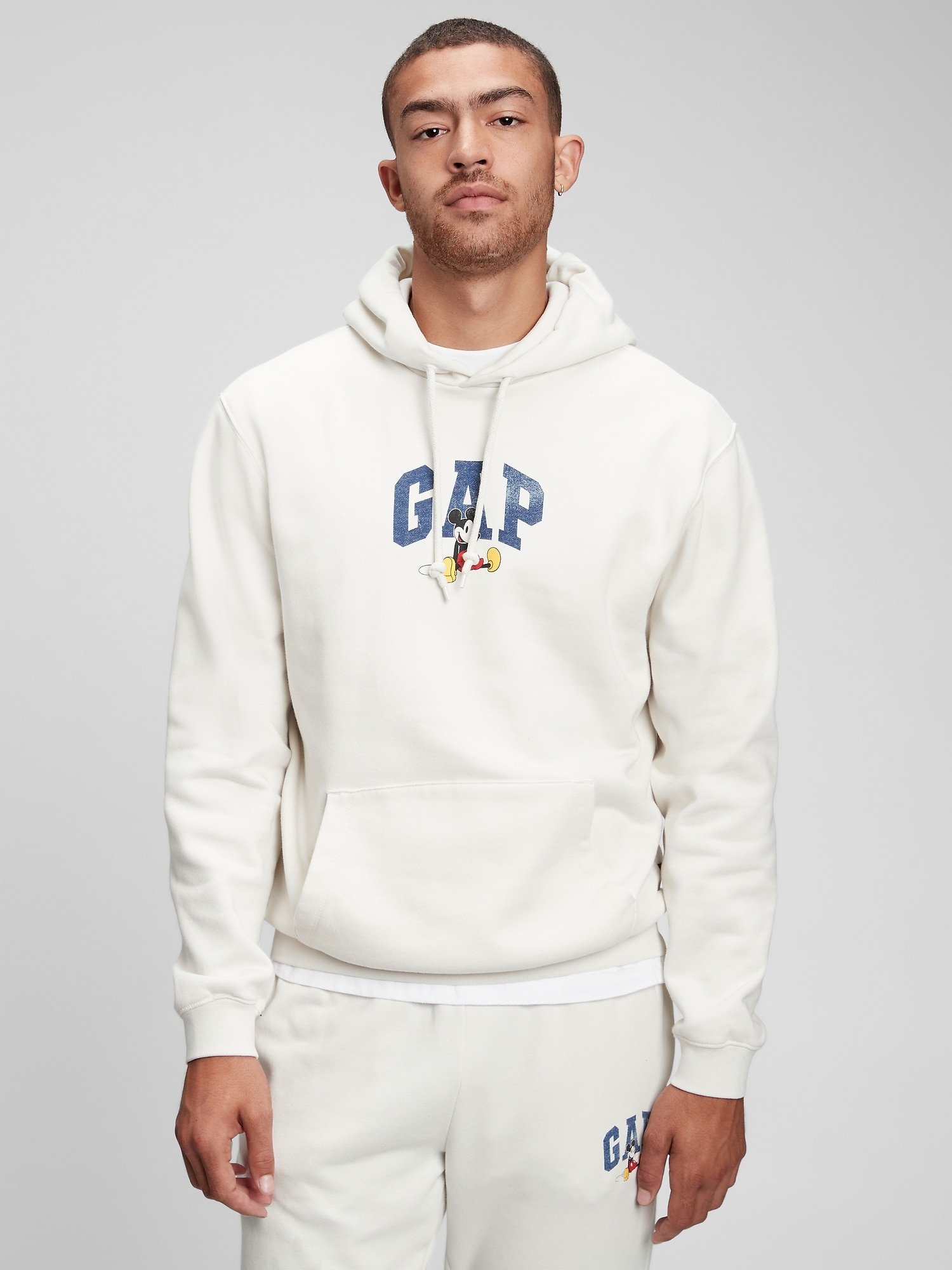 Gap x Disney Logo Kapüşonlu Sweatshirt product image