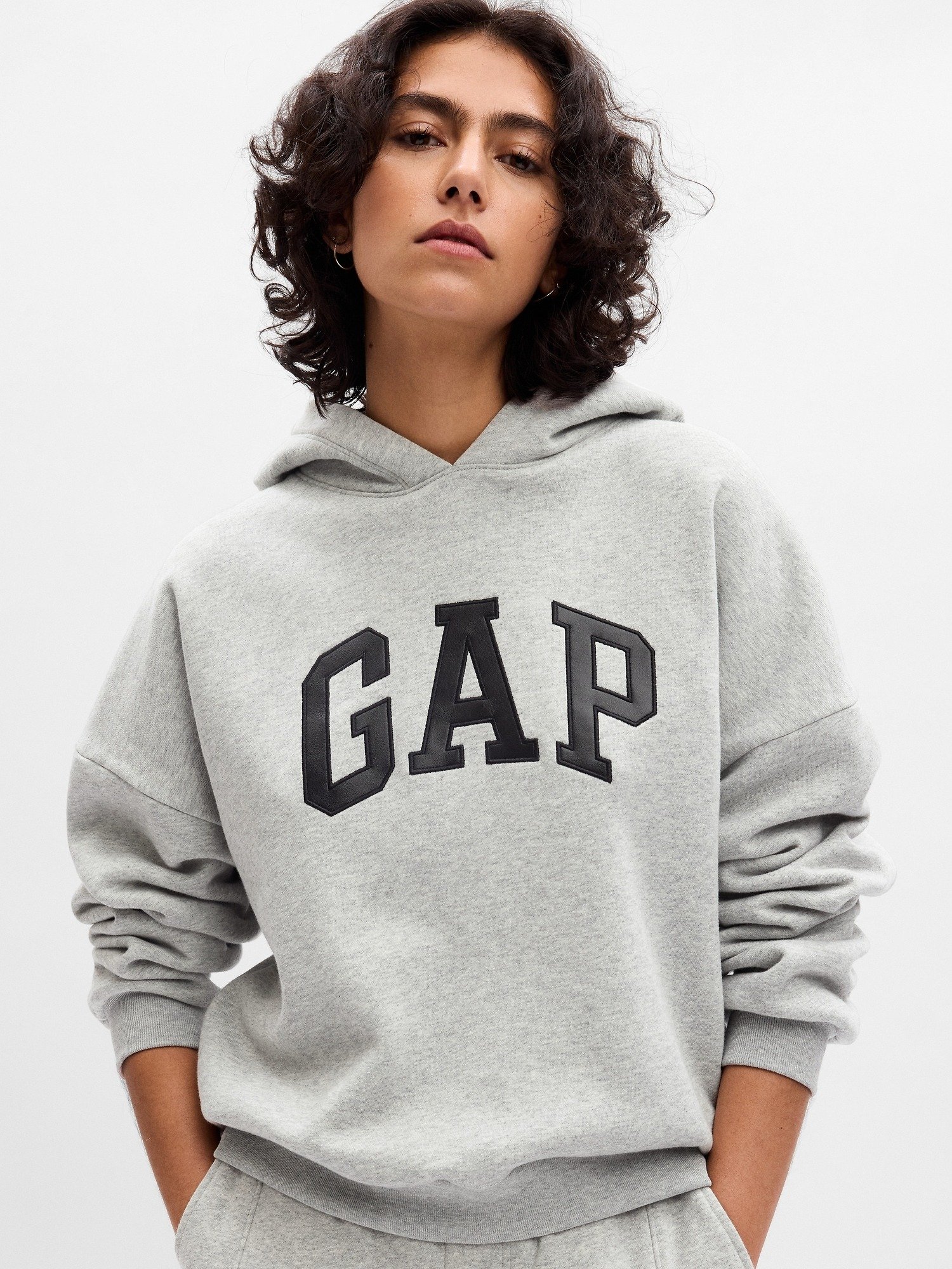Vintage Soft Gap Logo Sweatshirt product image