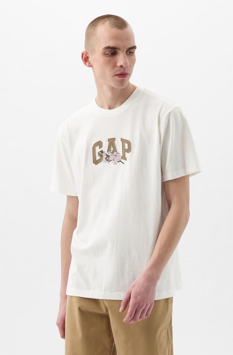  Gap Çiçek İşlemeli Logo T-Shirt