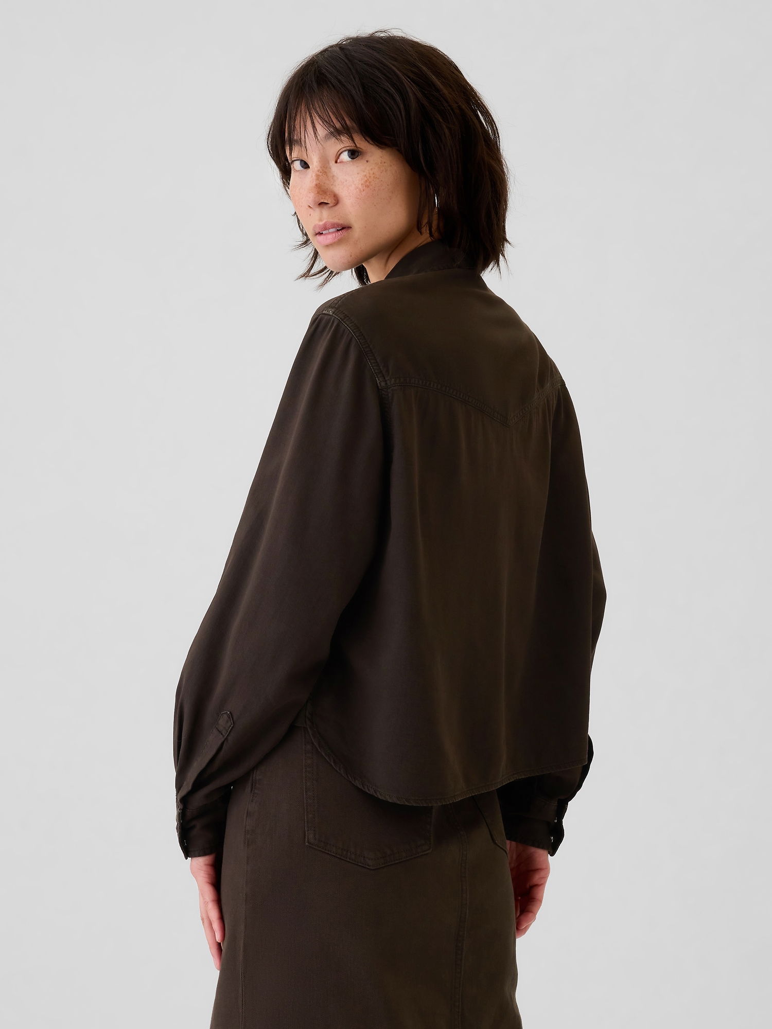 LS CROPPED DENIM WESTERN SHIRT - BROWN NOIR_4
