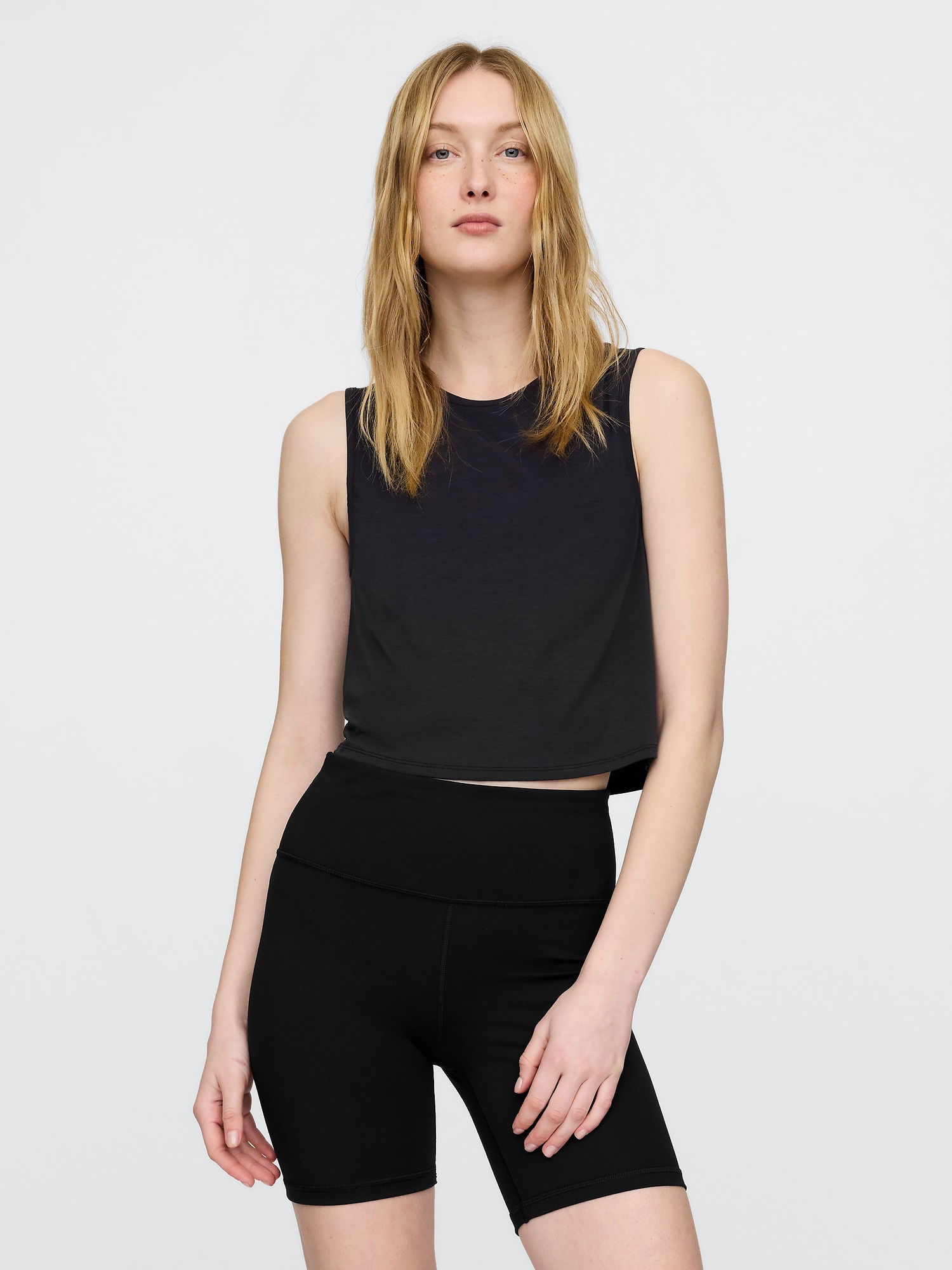 GapFit Breathe Crop T-Shirt product image