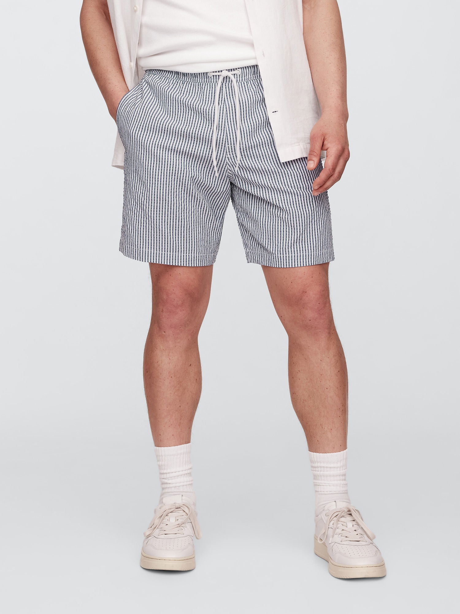 6" Relaxed Seersucker Mayo product image