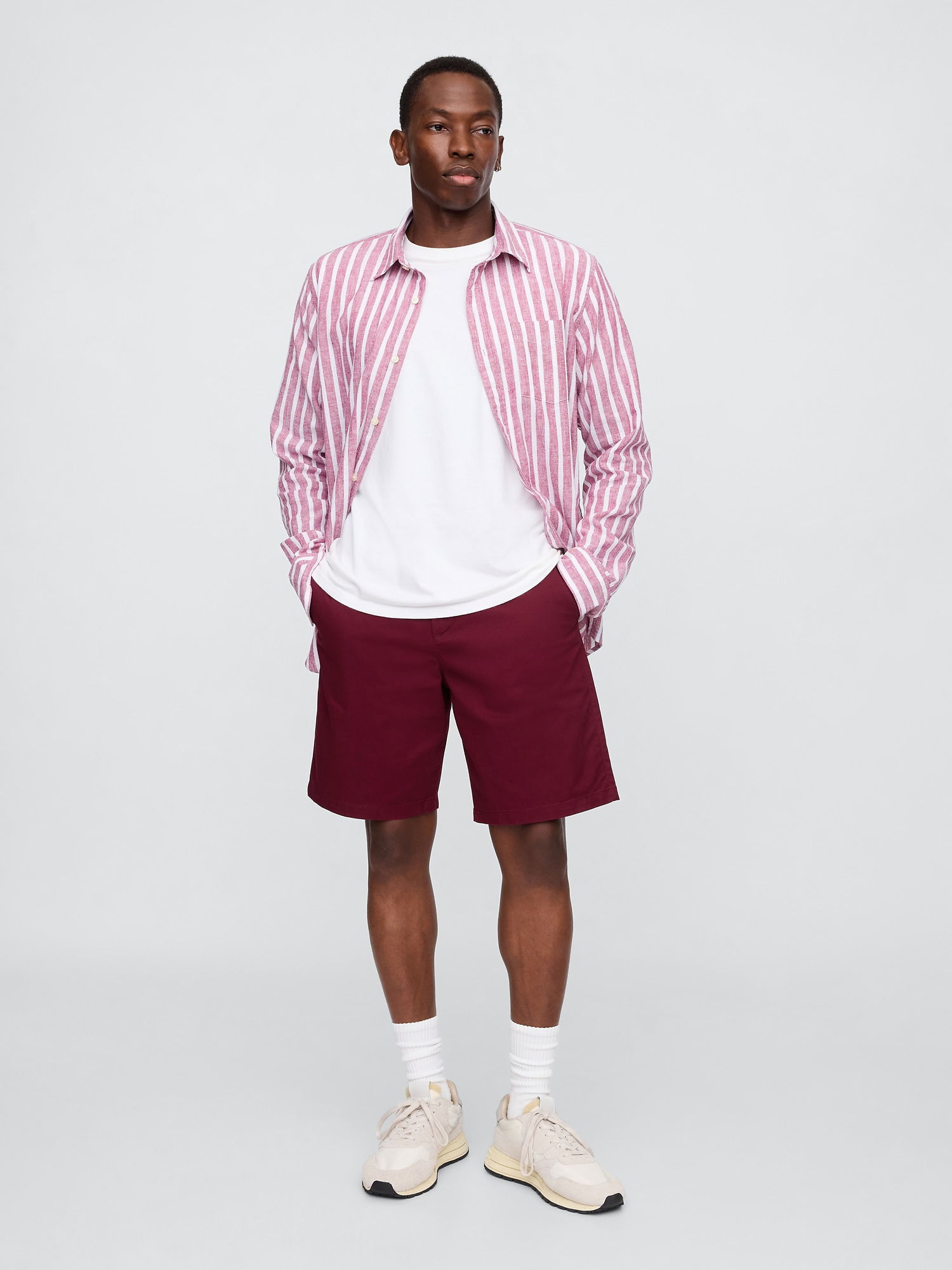 Essential Khaki Şort product image