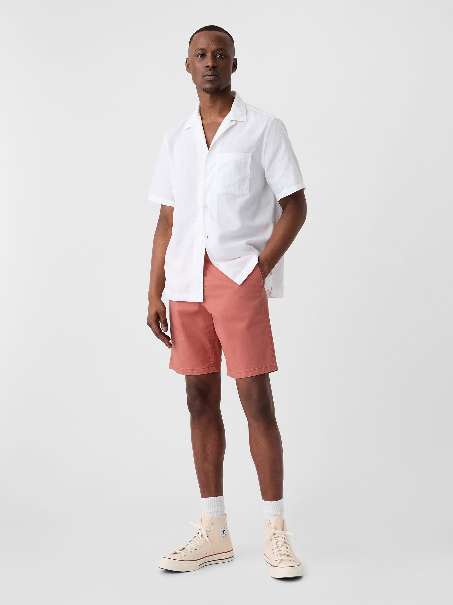 Essential Khaki Şort product image